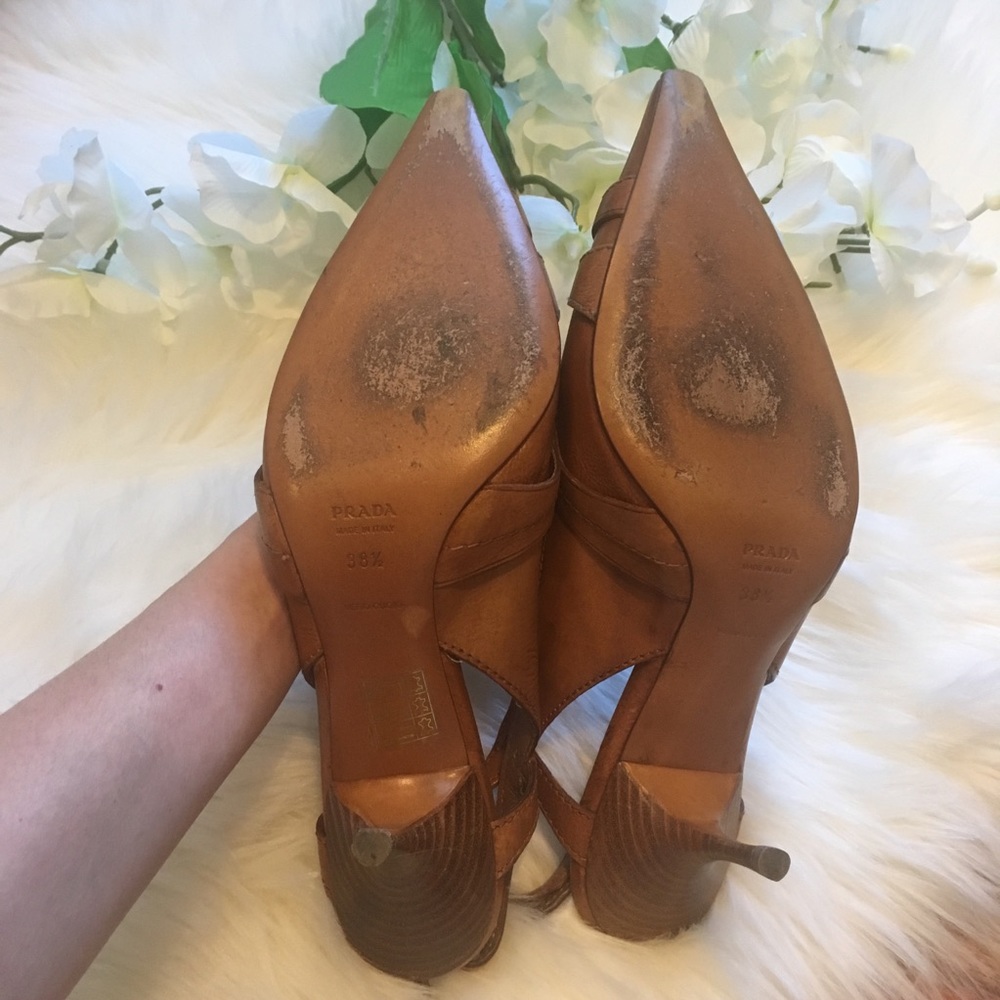 Prada Pointed Toe Slingback Heel 38 1/2 - Picture 4 of 8